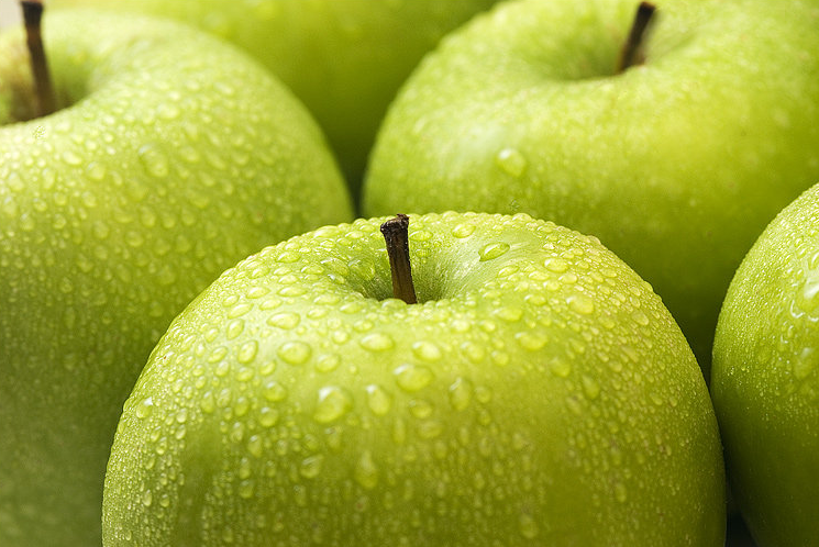 Гнилые яблоки вырабатывают не дорогую электроэнергию