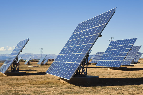 Коммунальная служба Техаса подписала новый договор на солнечную энергетику по рекордным ценам.