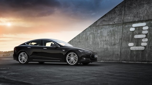 Продажи Tesla выросли на 69% и стали рекордными за все время