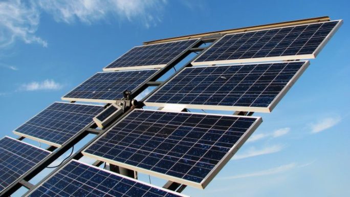 Созданы солнечные панели, вырабатывающие электроэнергию с обеих сторон