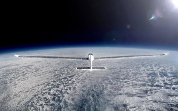 В 2018 году состоится первый полет солнечного самолета в стратосферу