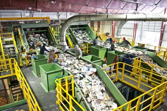 В Подмосковье будет выстроено 13 комплексов для улучшения переработки отходов