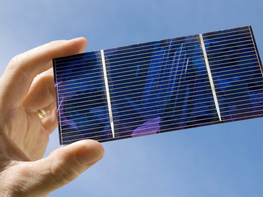 В 2017 году цена на монокристаллические солнечные батареи упала на 37,5%