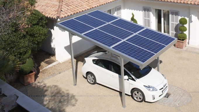 Nissan запускает собственные солнечные крыши для домашних СЭС