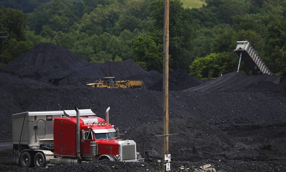 Крупнейшая в США угольная компания обанкротилась из-за ВИЭ